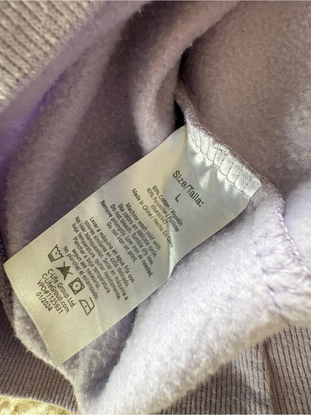Mickey and Friends Lavender Disney Crewneck Sweatshirt — Vibin' & Thrivin' Sz L